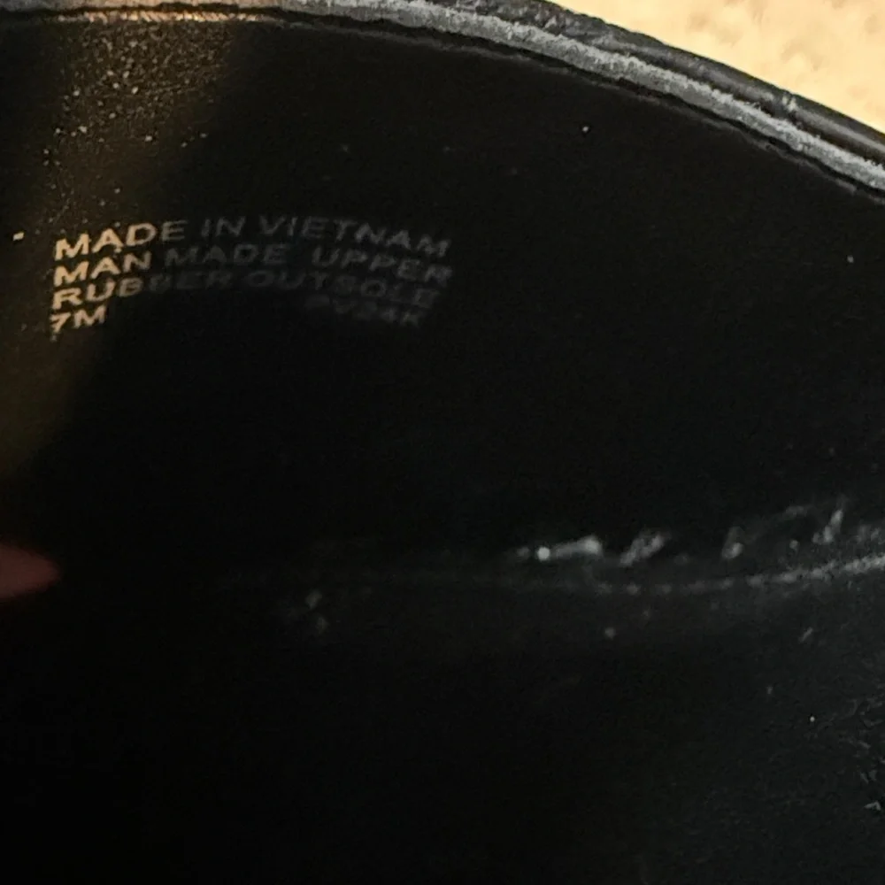 Michael Kors Black Croc-Embossed Mules gold 7 - Picture 4 of 4